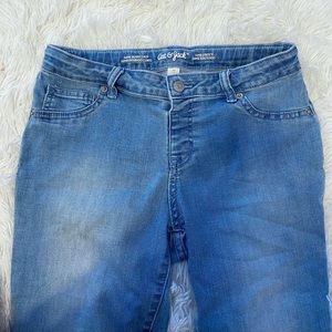 skinny jeans